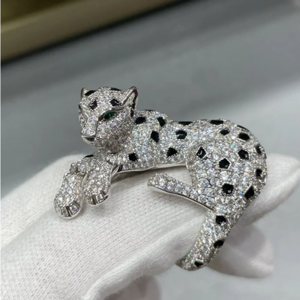 Paved Crystal Leopard Dog Ring in Silver Tone